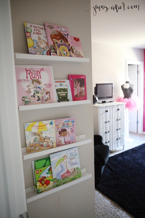 Black, White, and Hot Pink Sophisticated Big Girl Room