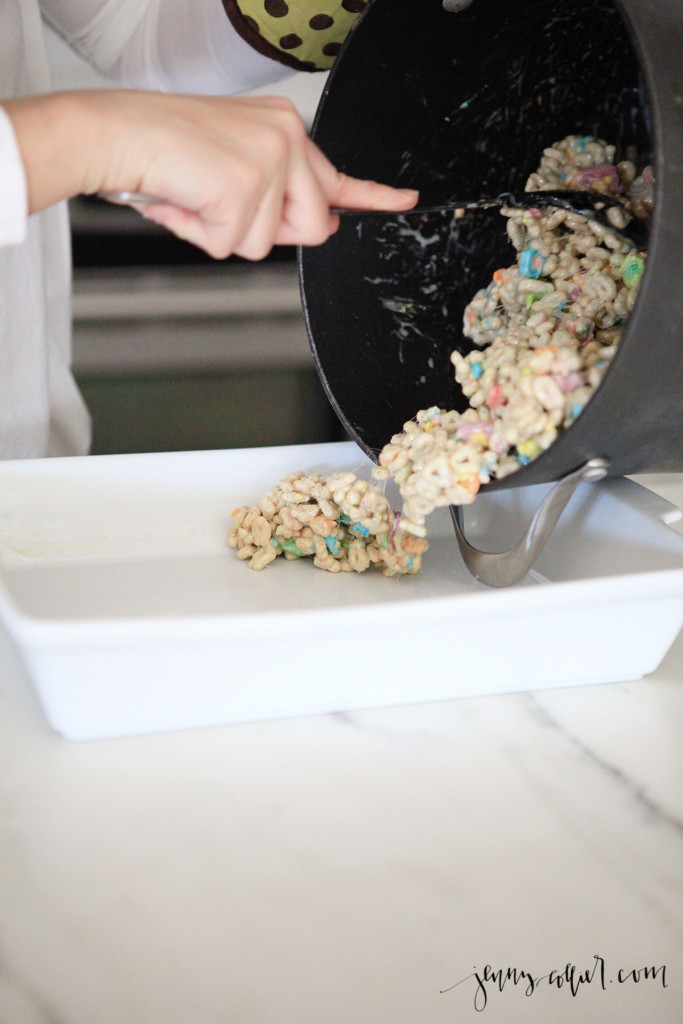 Lucky Charms Treats 7