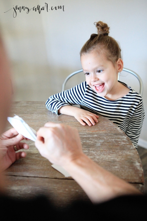 These printable alphabet flash cards are a great way to work on letter recognition and letter sounds with your preschooler.